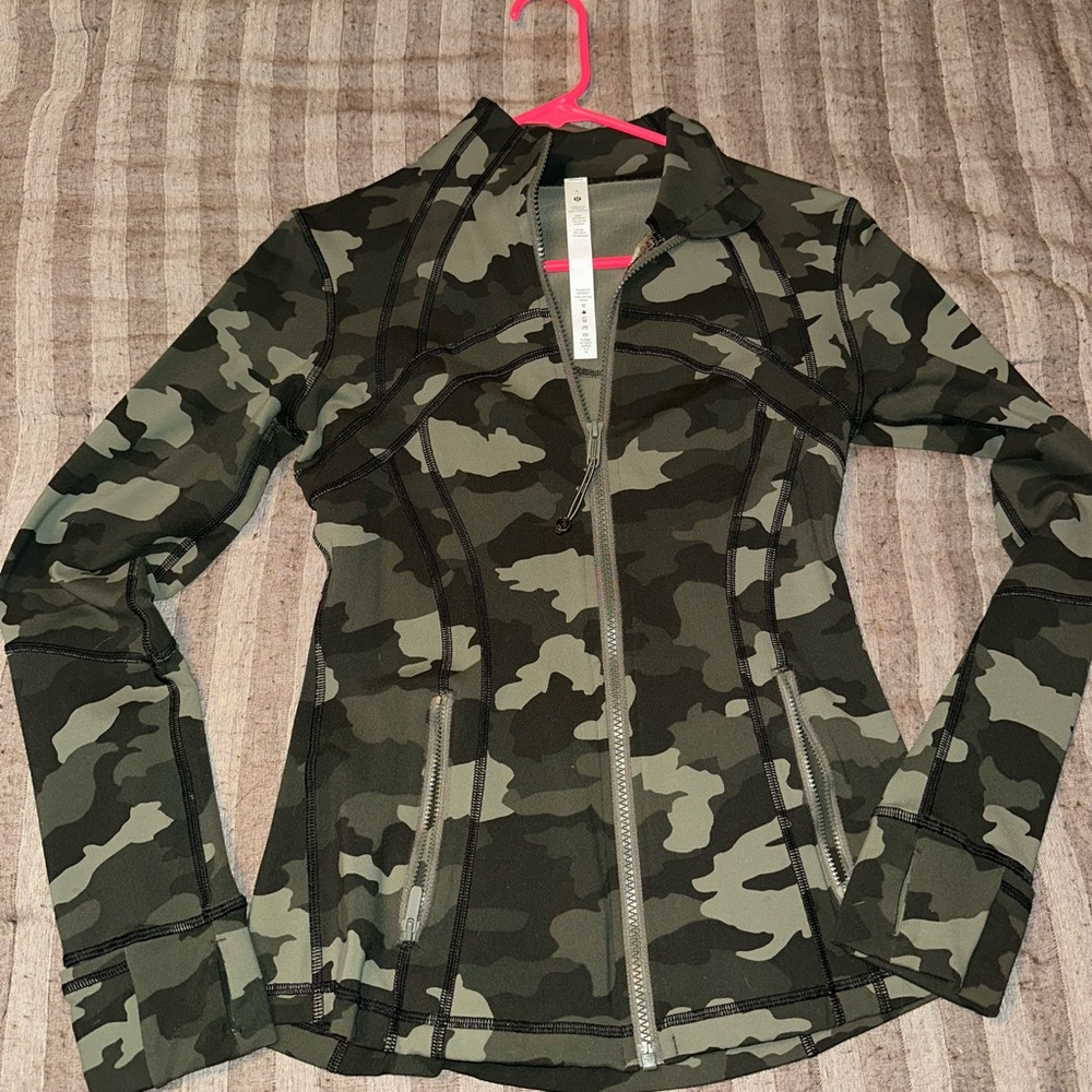 Lululemon Define Green Camouflage Jacket